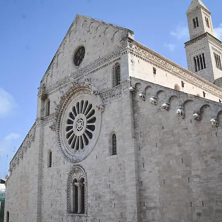 The Cathedral House * Bari