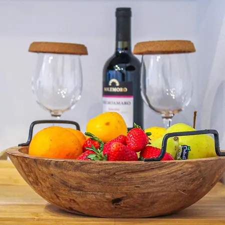 Vista Cattedrale - Super Attico Nel Centro Storico * Bari